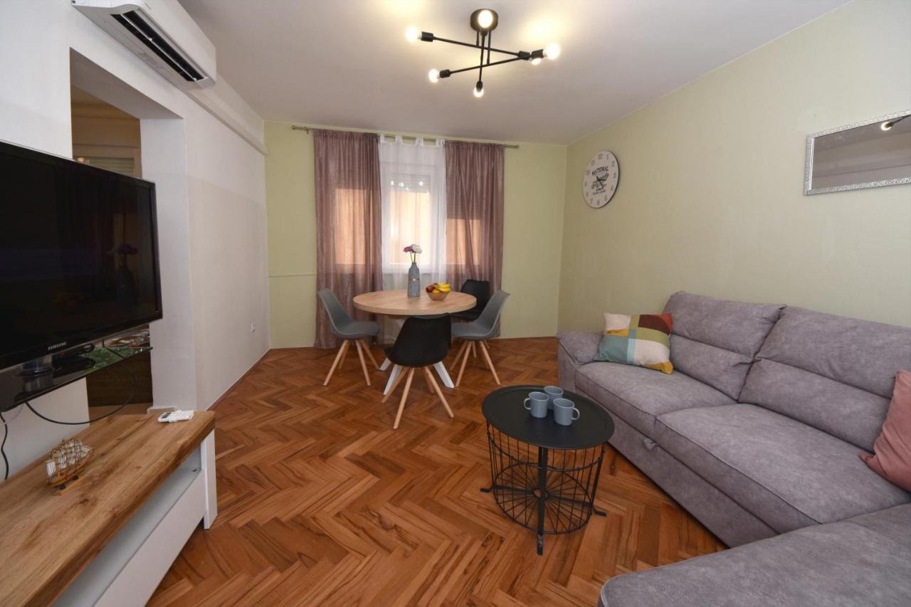 Two Bedroom Marinero Appartement *